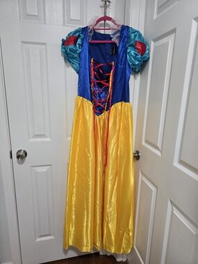 Classic Blue and Yellow Princess Women's Plys Size Costume Dress